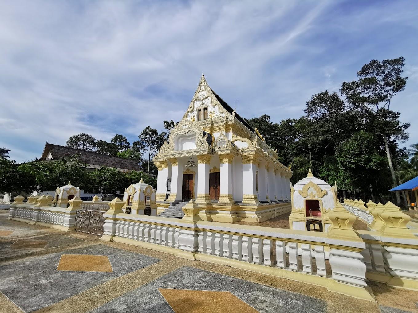 วัดทรายทองสันตาราม