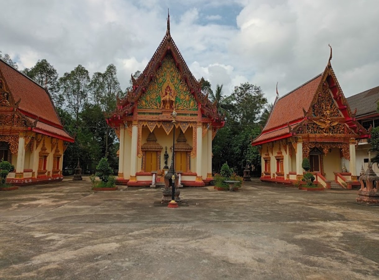 วัดตรีนิมิตร